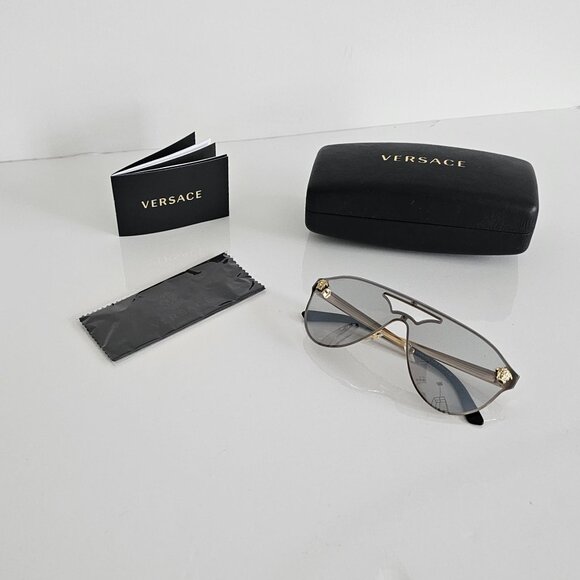 VERSACE WOMEN'S GORGEOUS SUNGLASSES! - Picture 3 of 16
